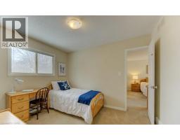 594 HUNTERS Place - 25