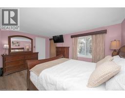 375 KINGSCOURT Drive UnitNo. 21 - 15