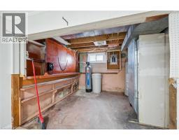 56 COLUMBIA Street W - 20