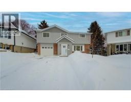 51 NATHANIEL Crescent - 1