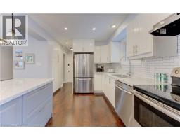 51 NATHANIEL Crescent - 10