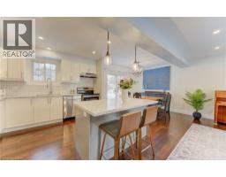 51 NATHANIEL Crescent - 15