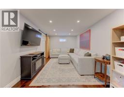 51 NATHANIEL Crescent - 30