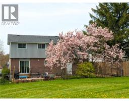 51 NATHANIEL Crescent - 39