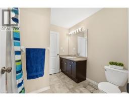 955 ZELLER Crescent - 13