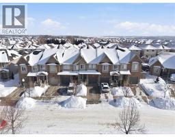 955 ZELLER Crescent - 24