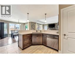 304 COURTLAND Street - 12