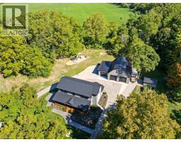 115 LAKESHORE Road - 42