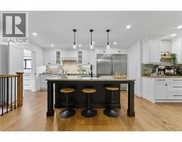 115 LAKESHORE Road - 8