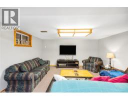 43 BUCHANAN Drive - 37