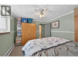 1686 OLD BROCK Street - 33