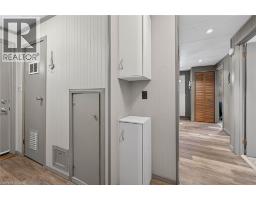 1686 OLD BROCK Street - 35