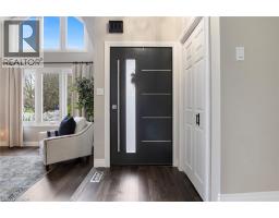 391 STRAWBERRY Crescent - 3