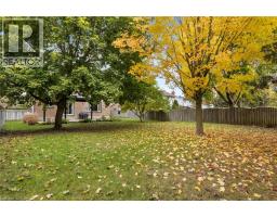 391 STRAWBERRY Crescent - 43