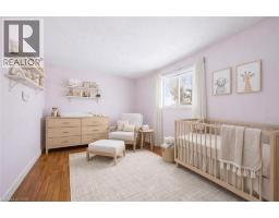 14 PIPERS GREEN Court - 11