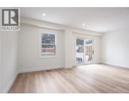 27 QUEENSTON Drive - 17