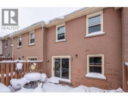 27 QUEENSTON Drive - 5
