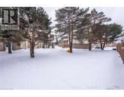 27 QUEENSTON Drive - 6