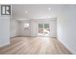 27 QUEENSTON Drive - 9