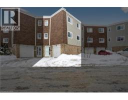 60 ELMSDALE Drive UnitNo. 66 - 2