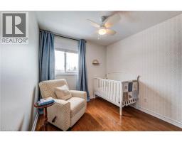 84 WALSH Crescent - 17