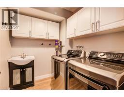 84 WALSH Crescent - 6