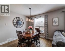 84 WALSH Crescent - 8