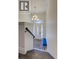 140 OAK PARK Drive - 4