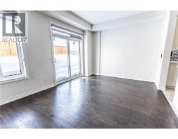 8 GRASSBOURNE Avenue - 10