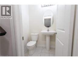 8 GRASSBOURNE Avenue - 13