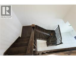 8 GRASSBOURNE Avenue - 14