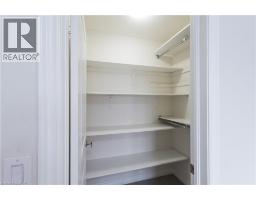 8 GRASSBOURNE Avenue - 23