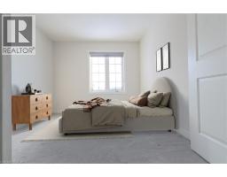 8 GRASSBOURNE Avenue - 25