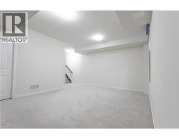 8 GRASSBOURNE Avenue - 31