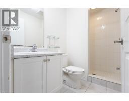 8 GRASSBOURNE Avenue - 32