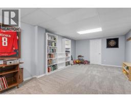 20 ENDEAVOUR Drive - 25