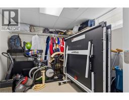 20 ENDEAVOUR Drive - 34