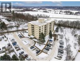 688 PRESTON Parkway UnitNo. 104 - 2