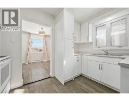 290 LINCOLN Road - 17