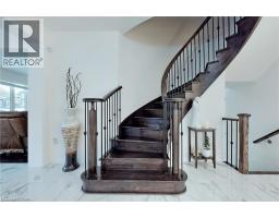 216 HARCOURT CRES Crescent - 21