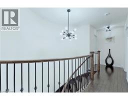 216 HARCOURT CRES Crescent - 24