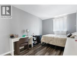 97 ST GEORGE Street - 28