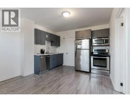 97 ST GEORGE Street - 32