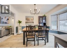 349 BUSHVIEW Crescent - 13