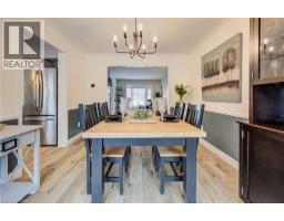 349 BUSHVIEW Crescent - 14