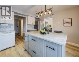 349 BUSHVIEW Crescent - 20