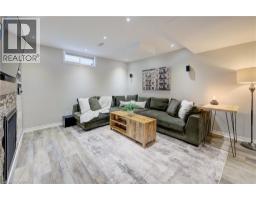 349 BUSHVIEW Crescent - 37