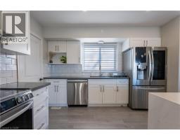 936 ALICE Street - 17