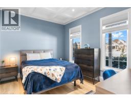 2 CLOVERLEA Crescent - 29