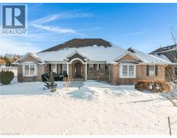 2 CLOVERLEA Crescent - 3